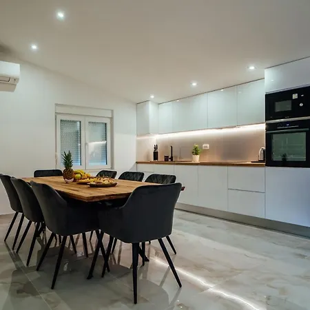 Mlikota Apartmán Zagvozd